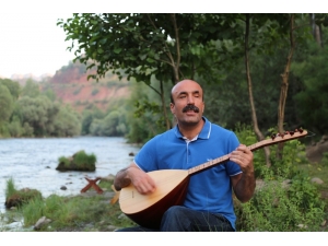 Görme Engeli Yıldırmadı, En Büyük Hayali Olan Müzik Albümünü Çıkardı