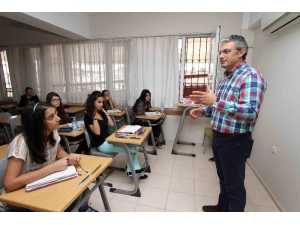 Üniversite Yolunda ‘Tercih’ Desteği