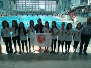 Kepez’in Yunusları Başarıya Yüzüyor