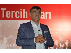 Prof. Dr. Hacısalihoğlu: “Üniversite Tercihini Yeteneklerinize Göre Yapın”