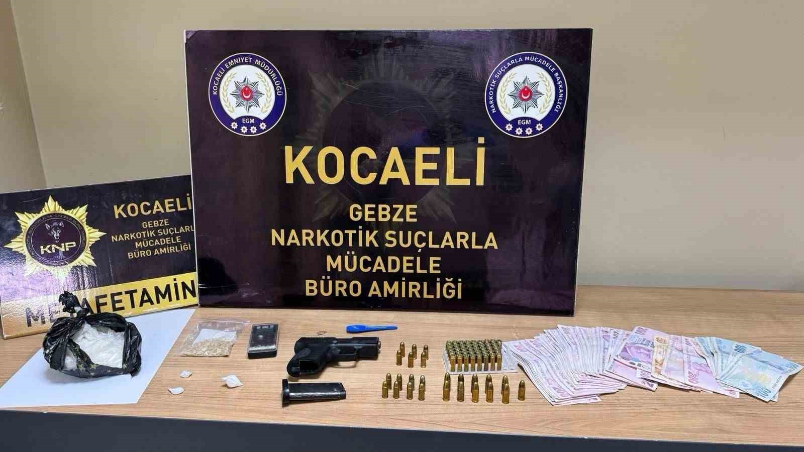 kocaeli-de-uyusturucu-operasyonu-3-supheli-tutuklandi