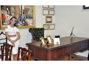 Edremit’te Açılan Diş Polikliniği Daha Güzel Güldürüyor