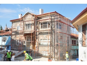 Tarihi Odunpazarı’nda Restorasyon Çalışmaları Devam Ediyor