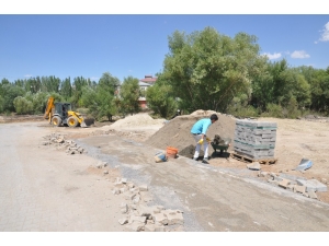 Bulanık’ta Bisiklet Yolu Yapılıyor