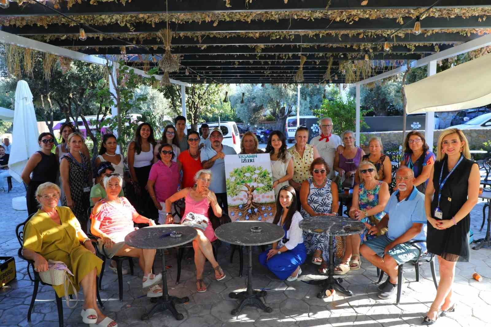 bodrum-da-emeklilere-hem-dijital-hem-psikolojik-destek