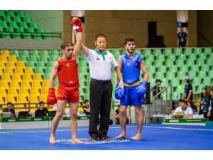 Wushu Şampiyonasında Dünya İkincisi Oldu