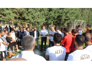 Alpay Özalan, Altyapısından Yetiştiği Altay’ı Ziyaret Etti
