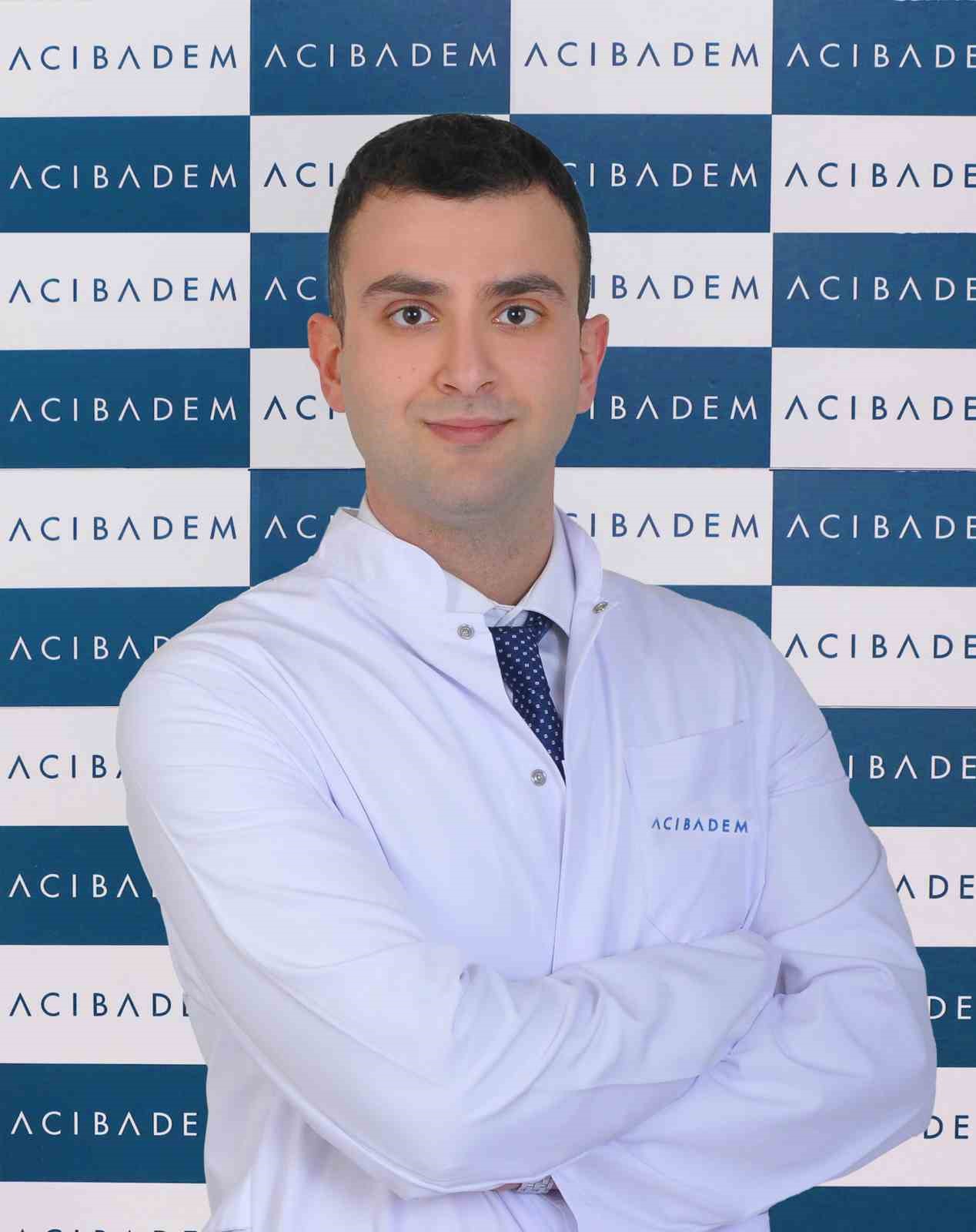 gecmeyen-agiz-kokusunun-altindan-hastalik-cikabilir