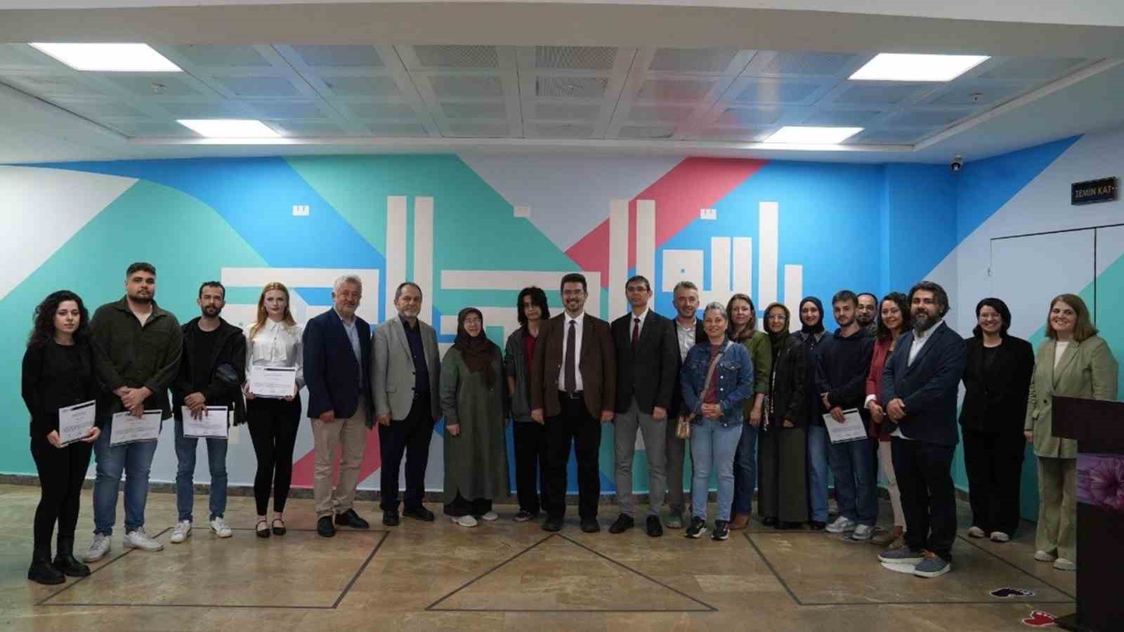 universiteli-gencler-okul-duvarlarini-sanatla-bulusturdu