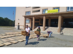 Fedakar Müdür Görev Yaptığı Okulu Yeniledi