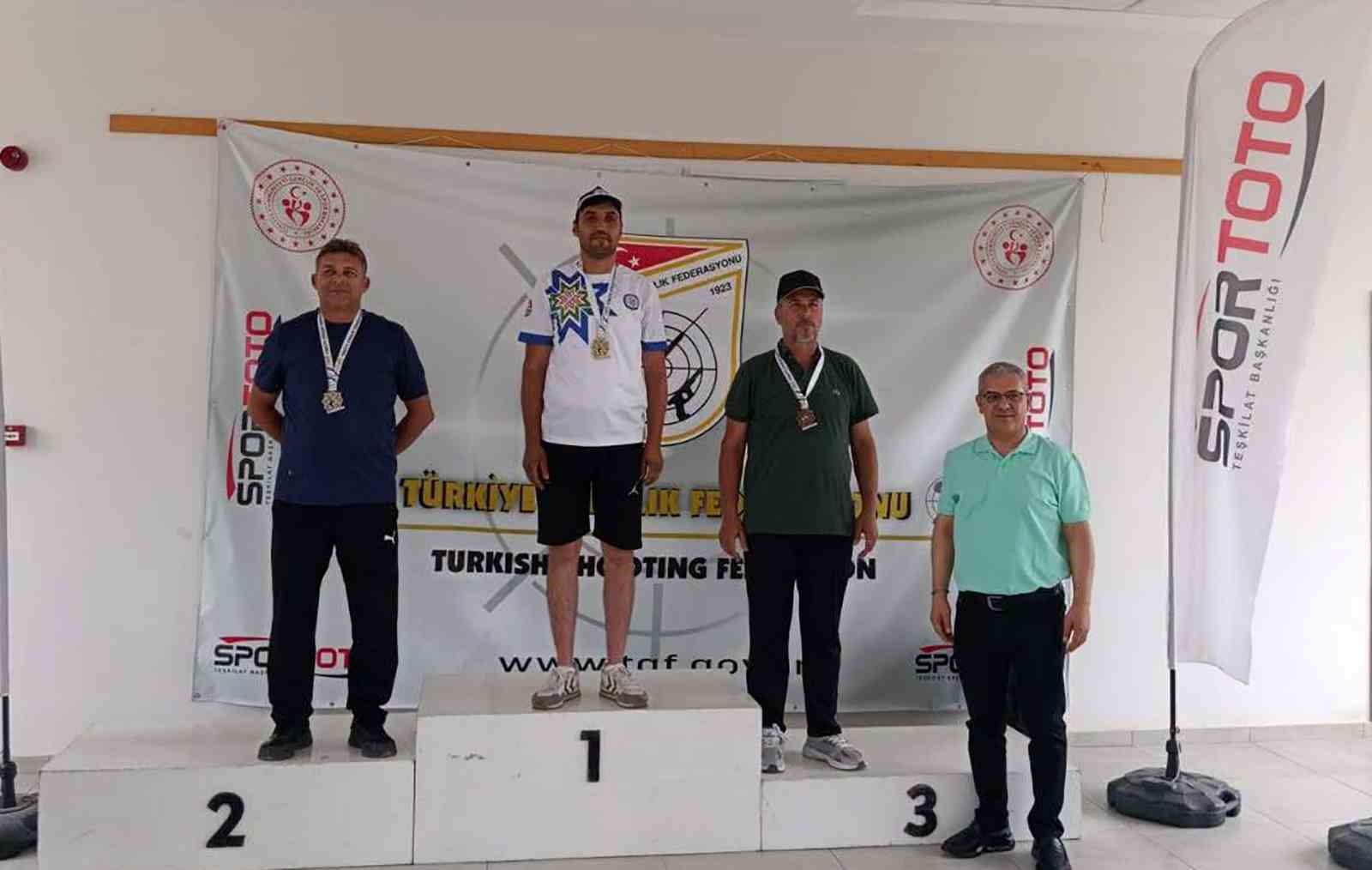 buyuksehir-sporcularindan-cifte-basari