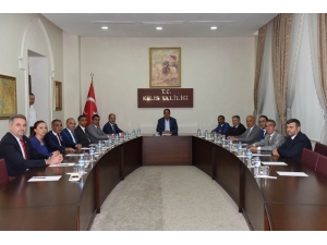 Gto Yönetimi Vali Tekinarslan’ı Ziyaret Etti