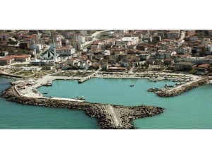 Balıkçılar Balıkçı Barınağında Havai Fişek Atılması İstemiyor