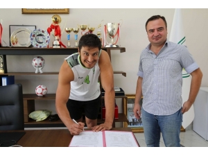 Manisa Bbsk Öztürk İle Sözleşme Yeniledi