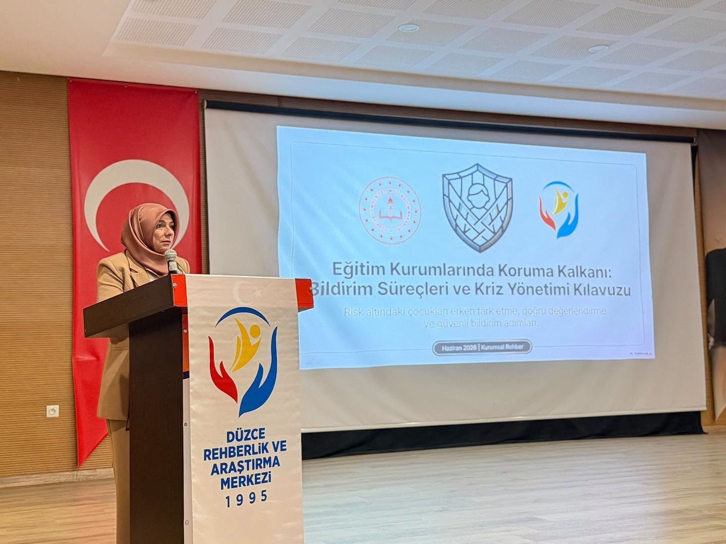 duzce-de-ozel-egitim-ve-rehberlik-surecleri-masaya-yatirildi