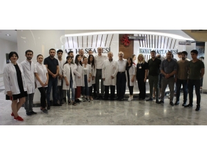 Gürcistanlı Tıp Öğrencileri, Staj İçin Geldikleri Hayat Hastanesi’ne Hayran Kaldı