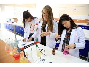 Sdü Öğrencileri Bekliyor