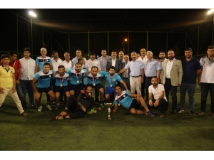 15 Temmuz Futbol Turnuvasının Şampiyonu Eyyübiye Belediyespor Oldu