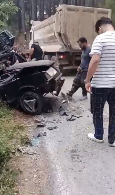 erzin-zorkun-yayla-yolunda-feci-kaza-9-yarali