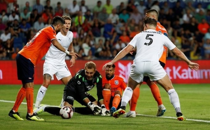 Başakşehir Turu İngiltere'ye Bıraktı!