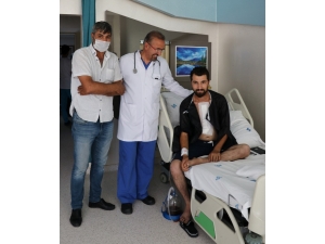 Kalbinden Bıçaklanan Genç Hayata Tutundu