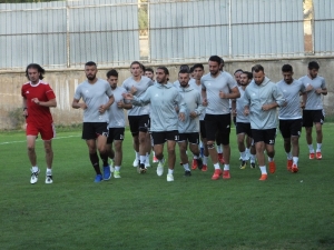 Elazığspor 17 Futbolcuyla Adana’ya Gitti