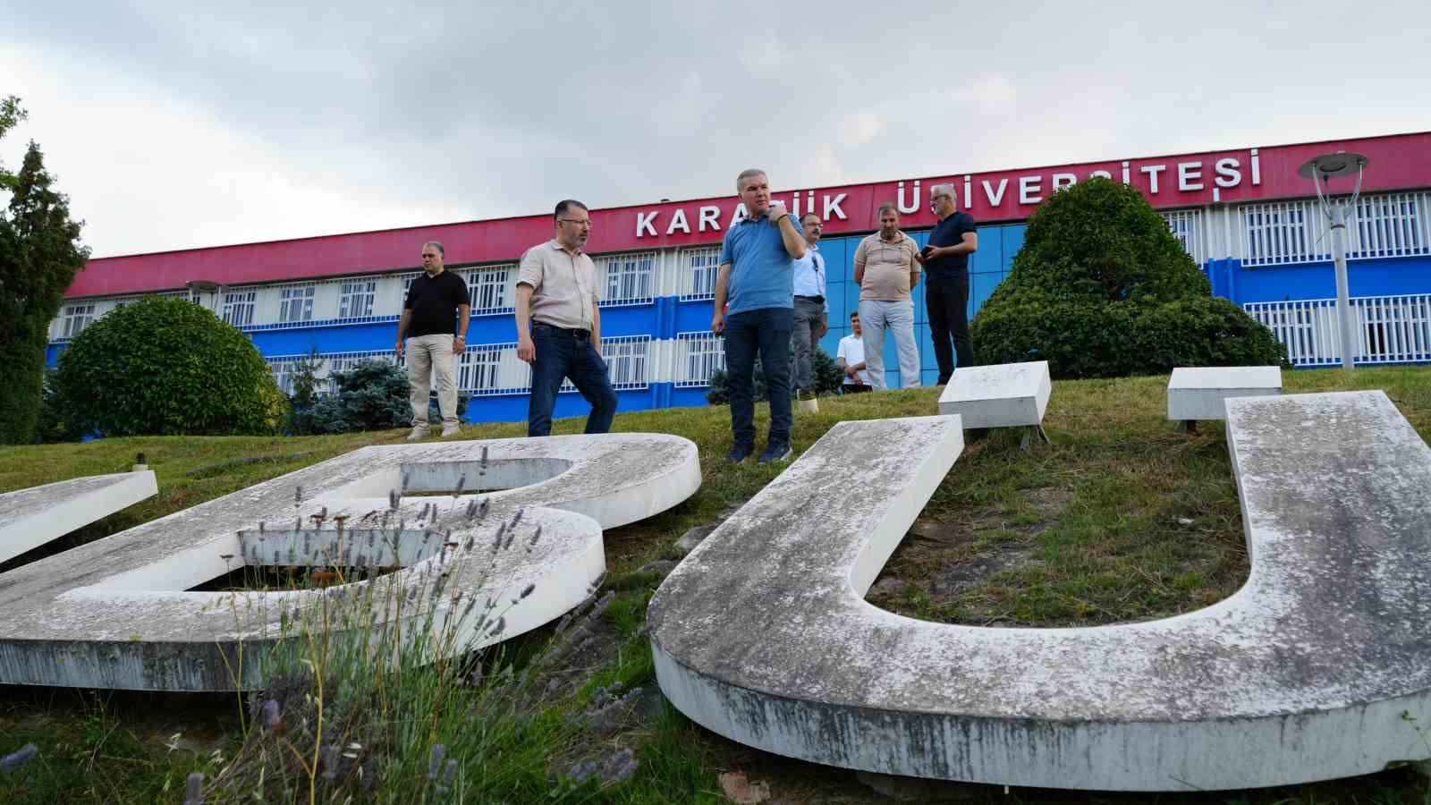 rektor-kirisik-merkez-kampuste-incelemelerde-bulundu