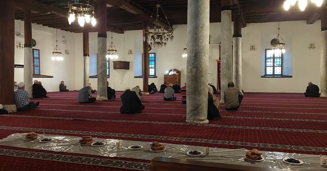 suhut-ta-duzenlenen-sabah-namazi-bulusmasi-etkinligi