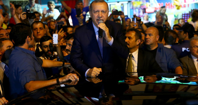Erdoğan, Memleketi Rize'den Dolardaki Yükselişi Yorumladı: Çeşitli Kampanyalar Yürütülüyor