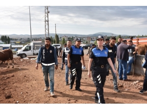 Kars’ta Polisten Bayram Öncesinde Sahte Para Uyarısı
