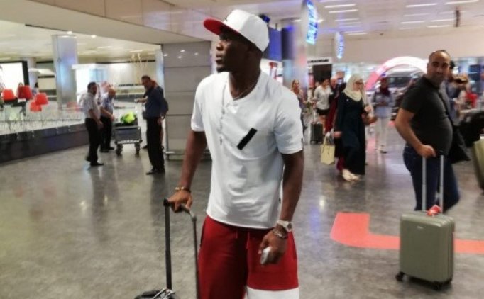 Trabzonspor'un Transferi Nwakaeme, İstanbul'da