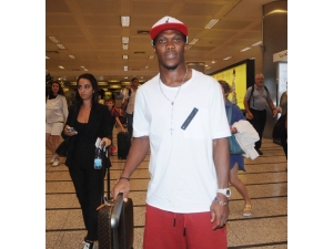 Trabzonspor’un Yeni Transferi Nwakaeme İstanbul’da