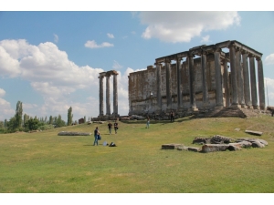 Halil Başer: Hedefimiz Yılda 100 Bin Turisti Ağırlamak