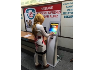 Hastanede Kuyruk Çilesi Bitiyor