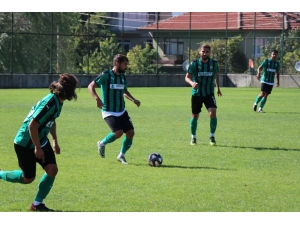 Sakaryaspor: 1 - Ankara Adliyespor: 1