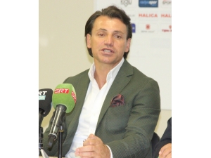Tamer Tuna: "Üç Puanla Başlamaktan Dolayı Mutluyum"