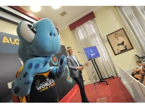 2018 Dünya Kupası’nın Maskotu Kaplumbağa Tina Oldu