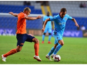 Spor Toto Süper Lig: Medipol Başakşehir: 2 - Trabzonspor: 0 (Maç Sonucu)