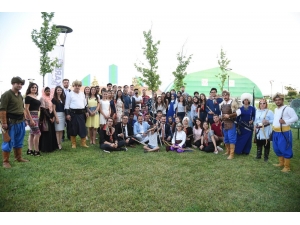 Yabancı Öğrenciler Karesi’de Ok Attı