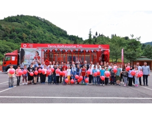 Yarını Kodlayanlar Eğitim Tırı Trabzon’da