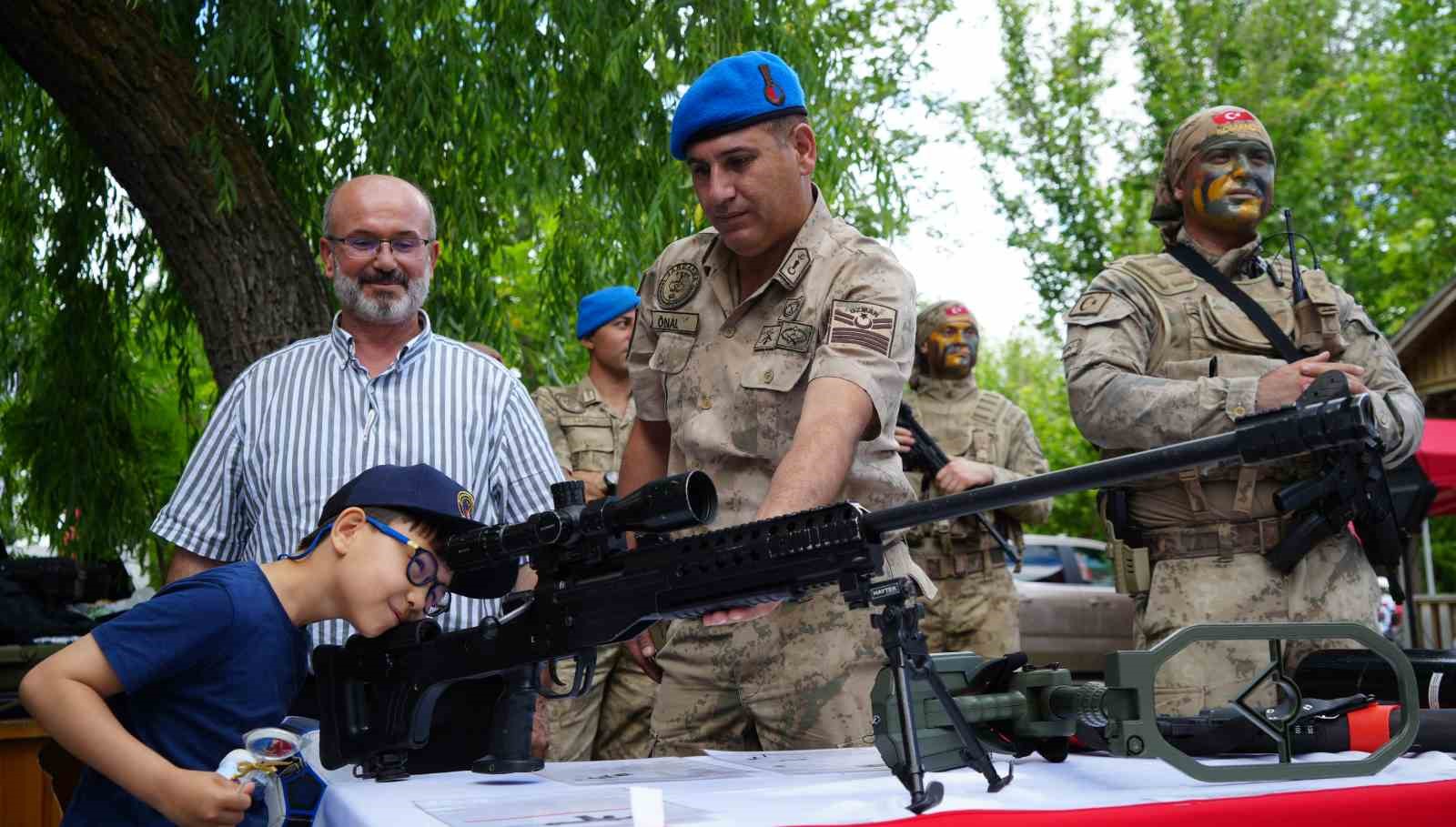 yerli-ve-milli-silahlar-aile-festivali-nde-ilgi-gordu