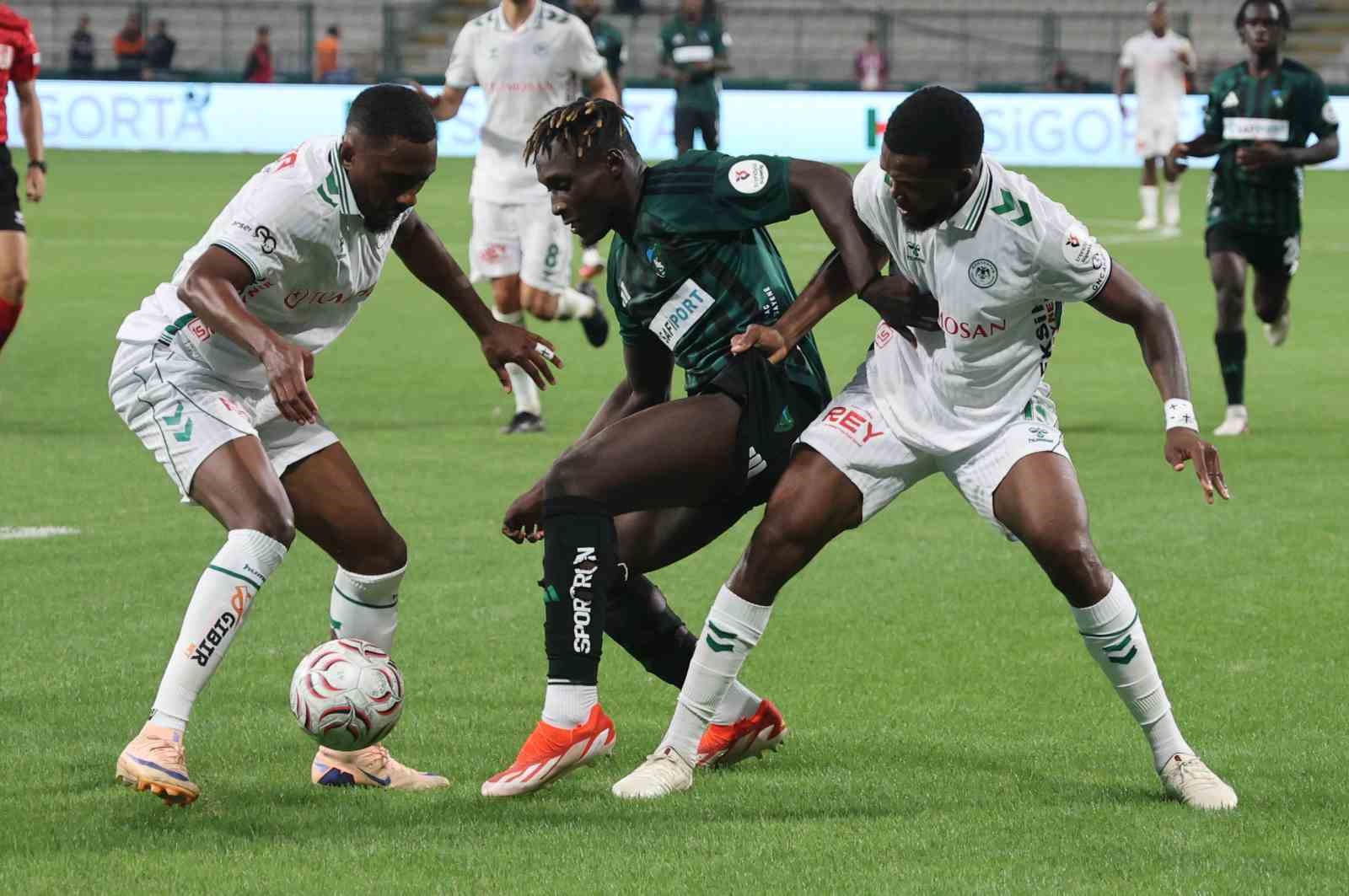 trendyol-super-lig-konyaspor-1-kocaelispor-0-ilk-yari
