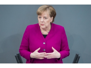 Merkel: "Türkiye’de Ekonomik Refah Görmek İstiyoruz”
