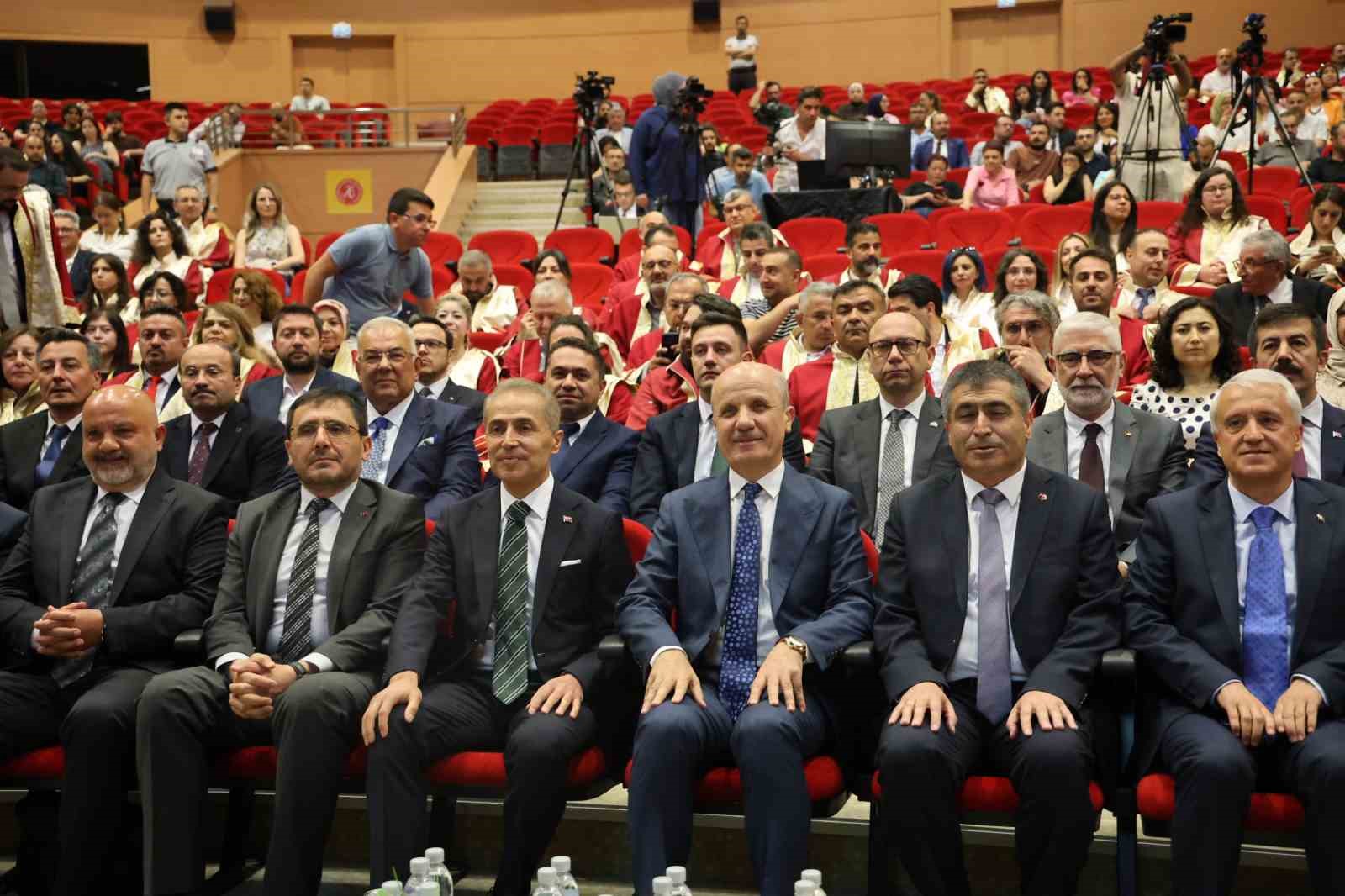 30-universiteye-spor-dostu-kampus-sertifikasi