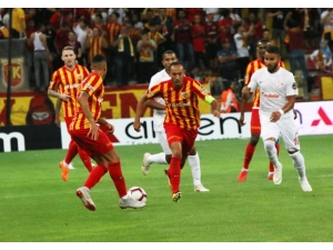 Spor Toto Süper Lig: Kayserispor: 2 - Antalyaspor: 0 (Maç Sonucu)