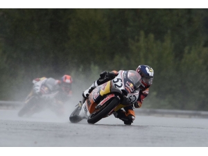 Can Öncü Şampiyonluğa Yürüyor