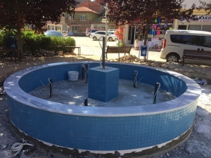 Açık Yüzme Havuzunda Tadilat Çalışmaları Devam Ediyor