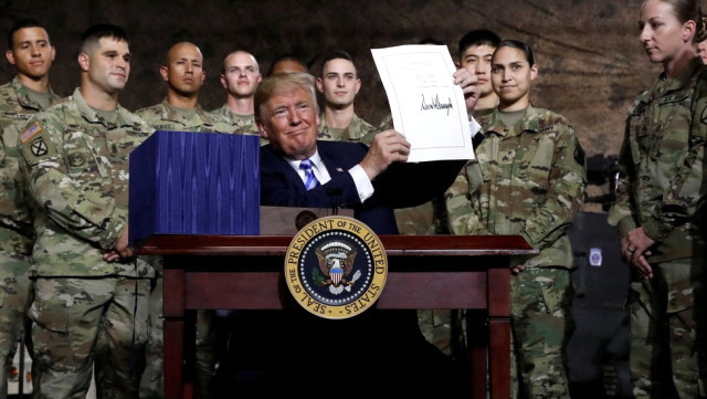 Abd Başkanı Trump, F-35 Teslimatını Askıya Alan Bütçe Yasasını Onayladı