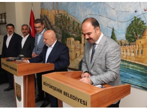 Büyükşehir’de Toplu İş Sözleşmesi