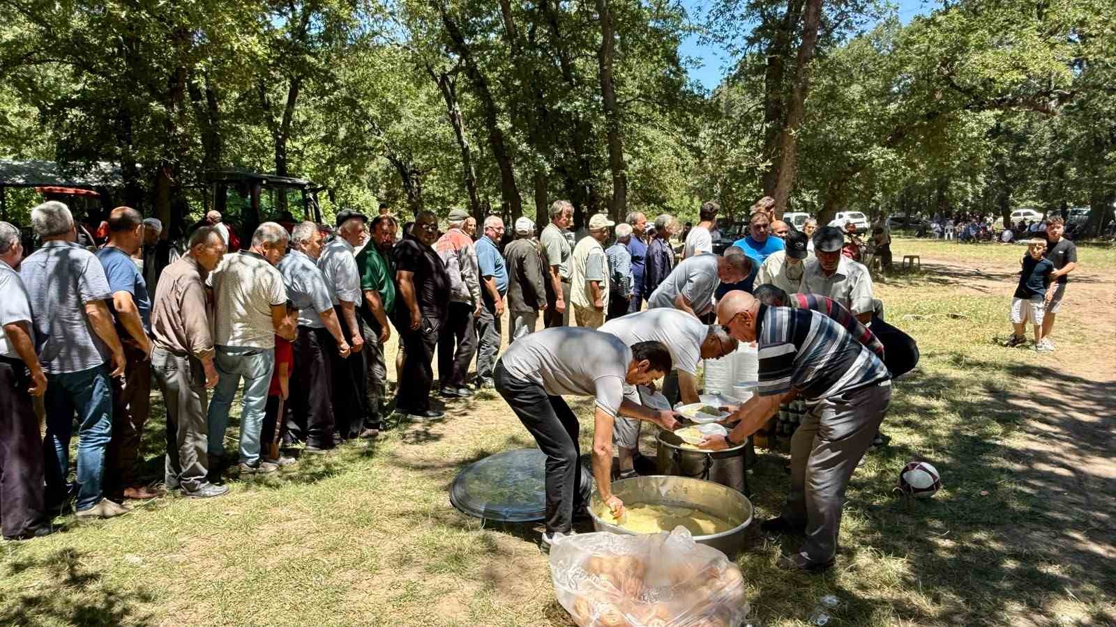 dereoba-koyu-hayri-yapildi
